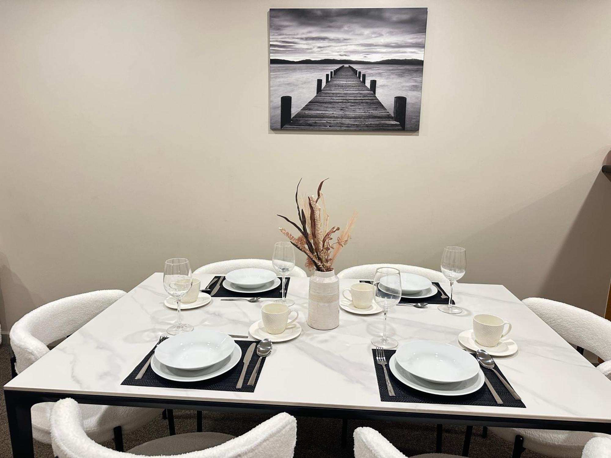3 Bdr 2bathroom--akl Cbd * Auckland